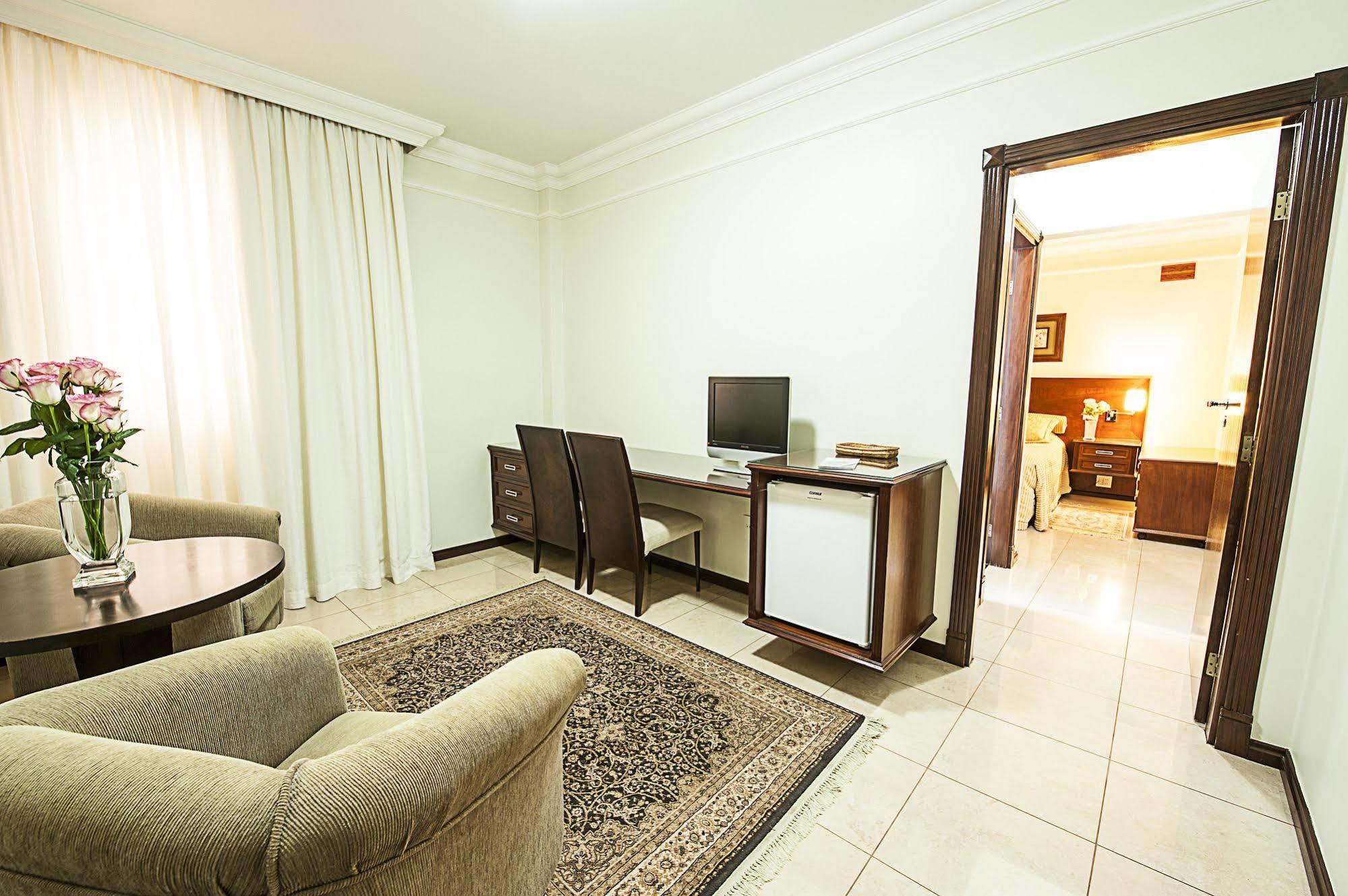 Reisper Palace Hotel Catanduva  Extérieur photo